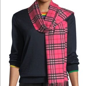 Burberry Classic Cashmere Scarf